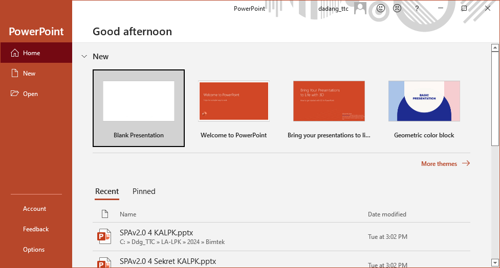 Blank Presentation di PowerPoint